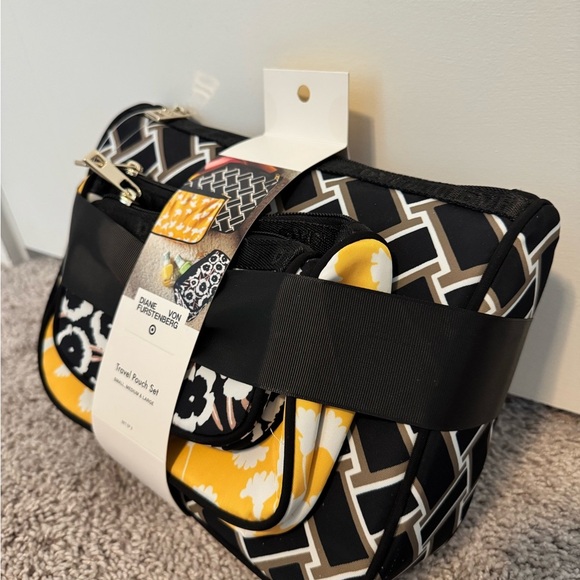 Diane von Furstenberg Travel Pouch Set - Picture 3 of 4
